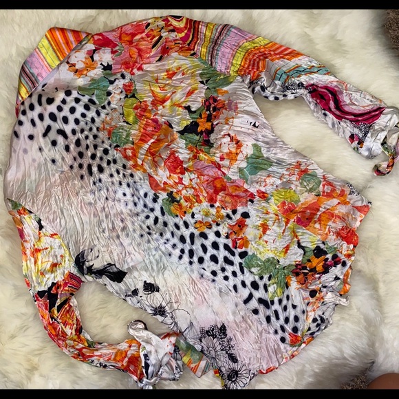 Don’t like to iron? Crinkled Silk Blouse | Cavalli - Picture 3 of 11